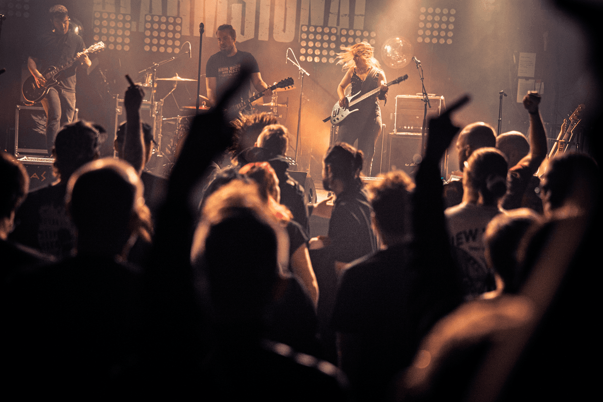 Dorfterror live auf der Bühne